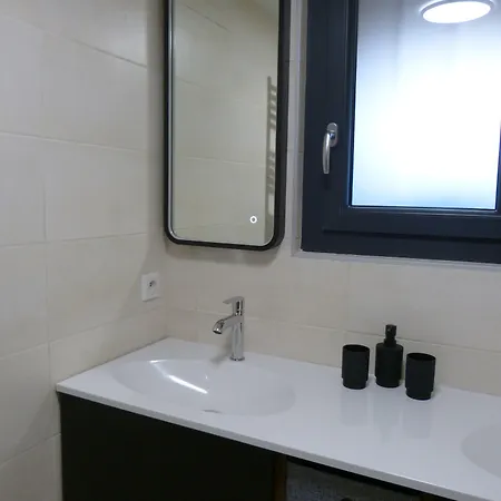 Thebaide D'hotes B&B Laudun