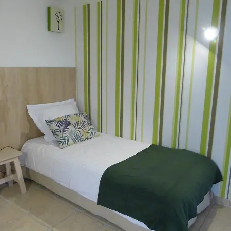 Thebaide D'hotes 3* Laudun